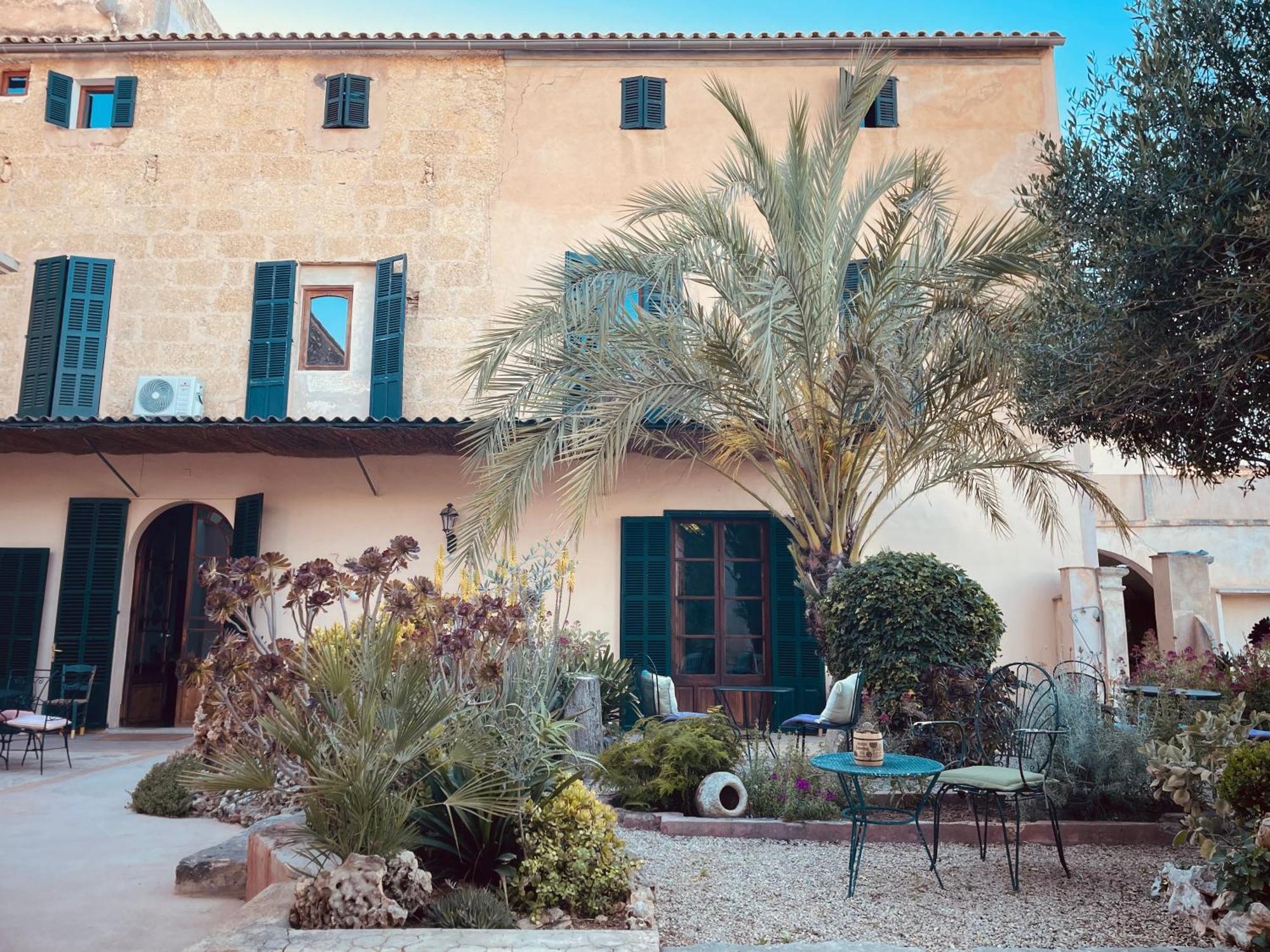 Casa Mona Turismo De Interior Guest House Llubí Екстериор снимка