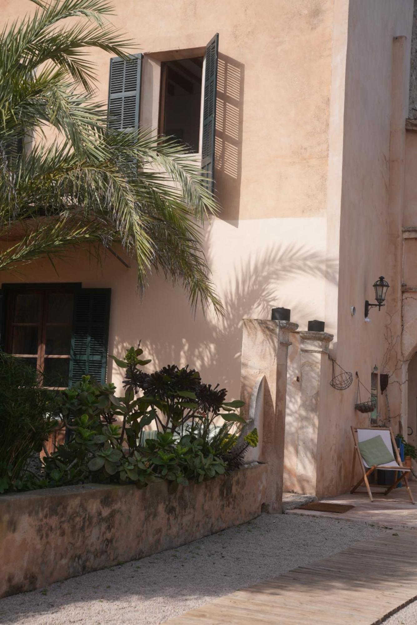 Casa Mona Turismo De Interior Guest House Llubí Екстериор снимка